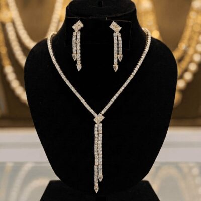 Mirahva Aurum Ruby Royal Bridal Necklace Set – Gold-Tone Statement Necklace with Matching Drop Earrings