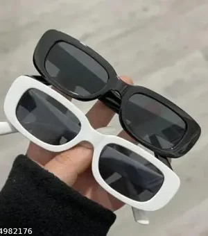 Classic Chunky Sunglasses (Black & White)